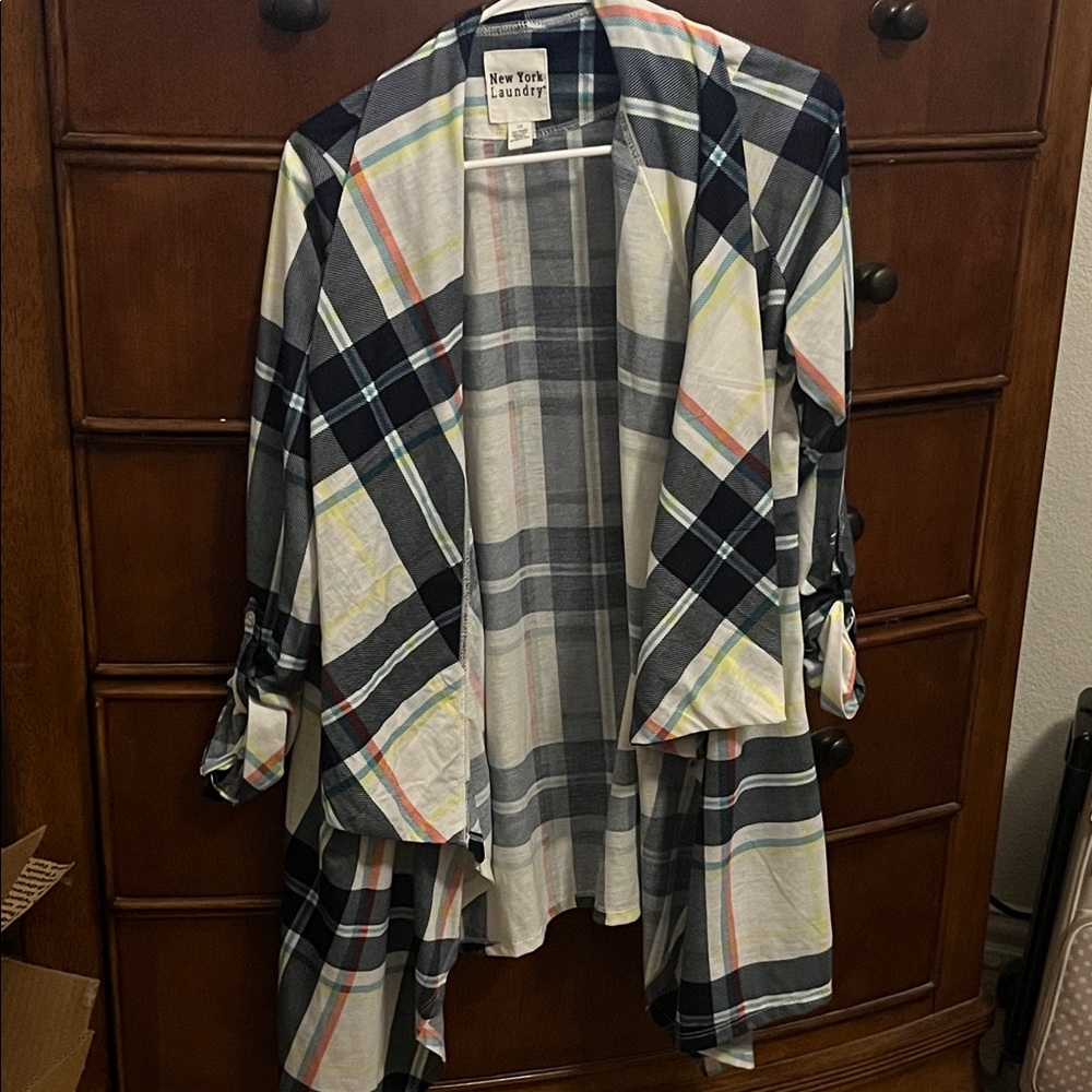 New York Laundry Multicolor Plaid Cardigan - Picture 2 of 5